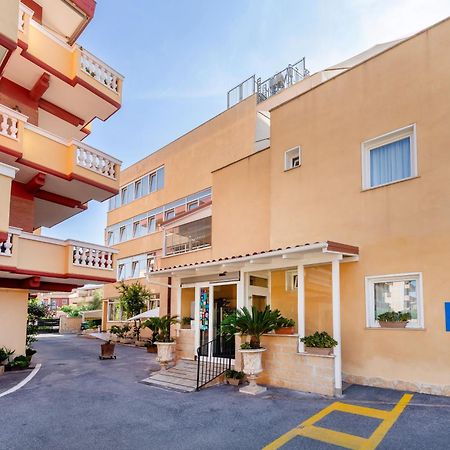 Hotel De La Ville Relais Fiumicino Exterior foto